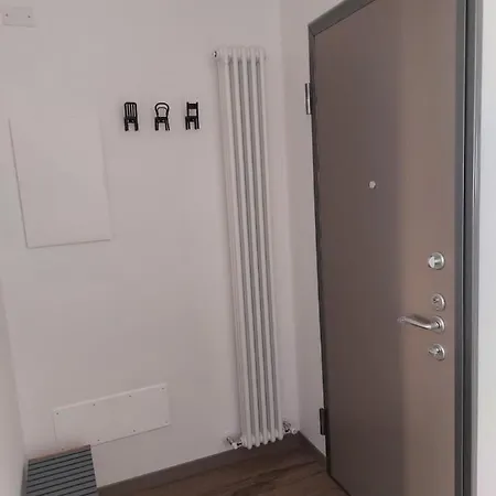 111 Διαμέρισμα *